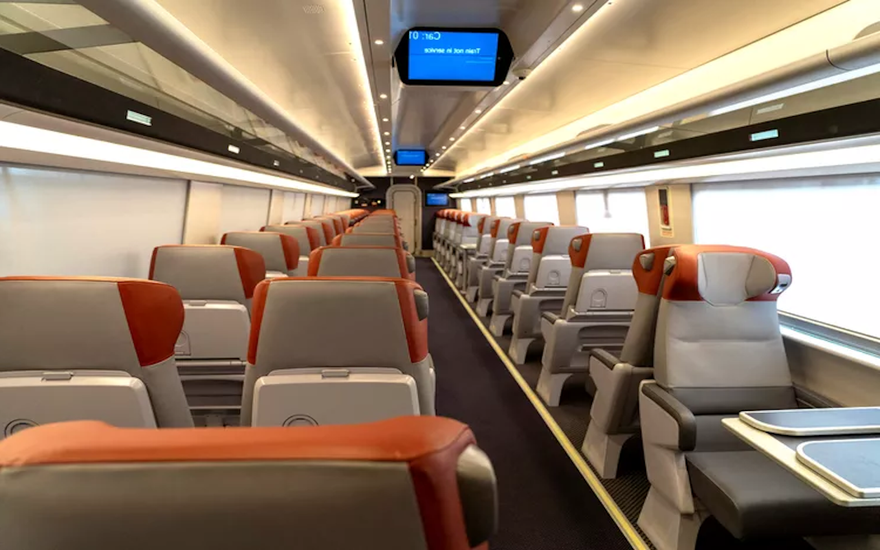 Amtrak Acela First Class: Dining Upgrade